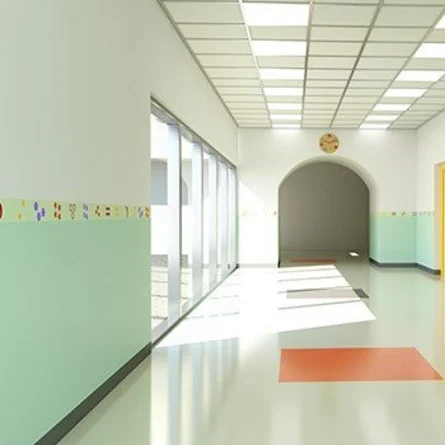 Gestaltungsreich - Kindergarten Flur, verziehrt mit einer Tapetenborte.