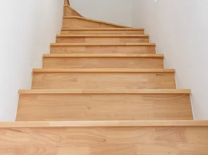 Holztreppe Treppenrenovierung - Holztreppe Treppenrenovierung