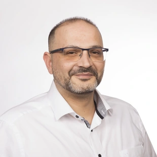 Herr Bekir Sentürk